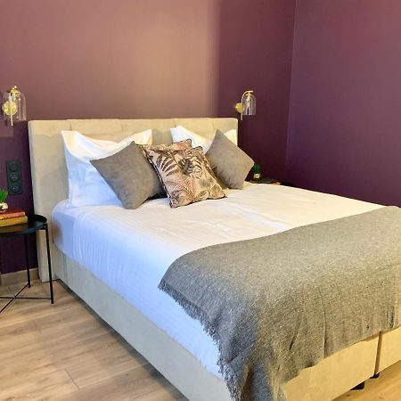 Apartament Charmes De Provence - Centre Historique Chambéry Zewnętrze zdjęcie